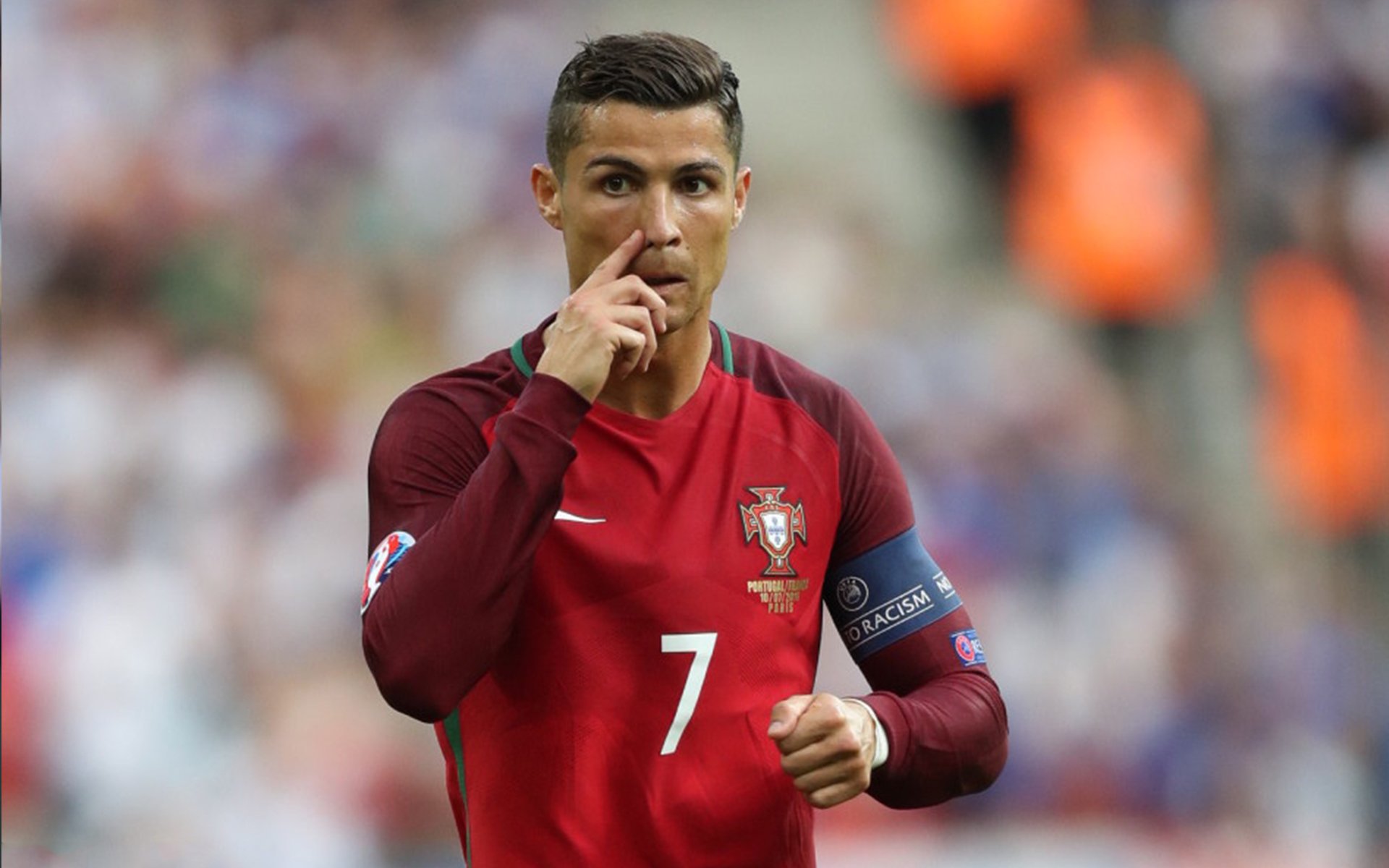 中国足球裁判员培训国际化，提升判罚水平，2021足球裁判员培训报名