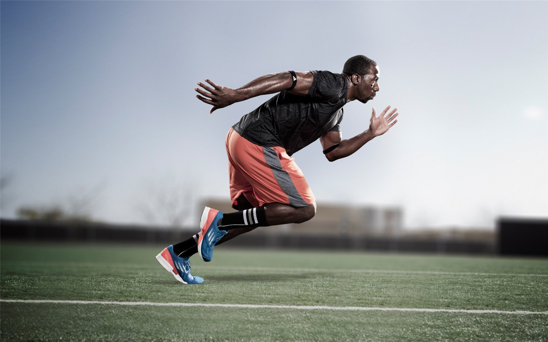 开云体育平台-库里：用“铁杆手感”打破三分界限！，库里最铁的一场比赛